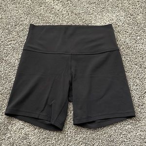 Lululemon Align shorts
